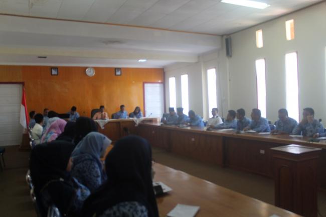 21Rapat Staf Barenlitbang 2 Oktober 2017.JPG